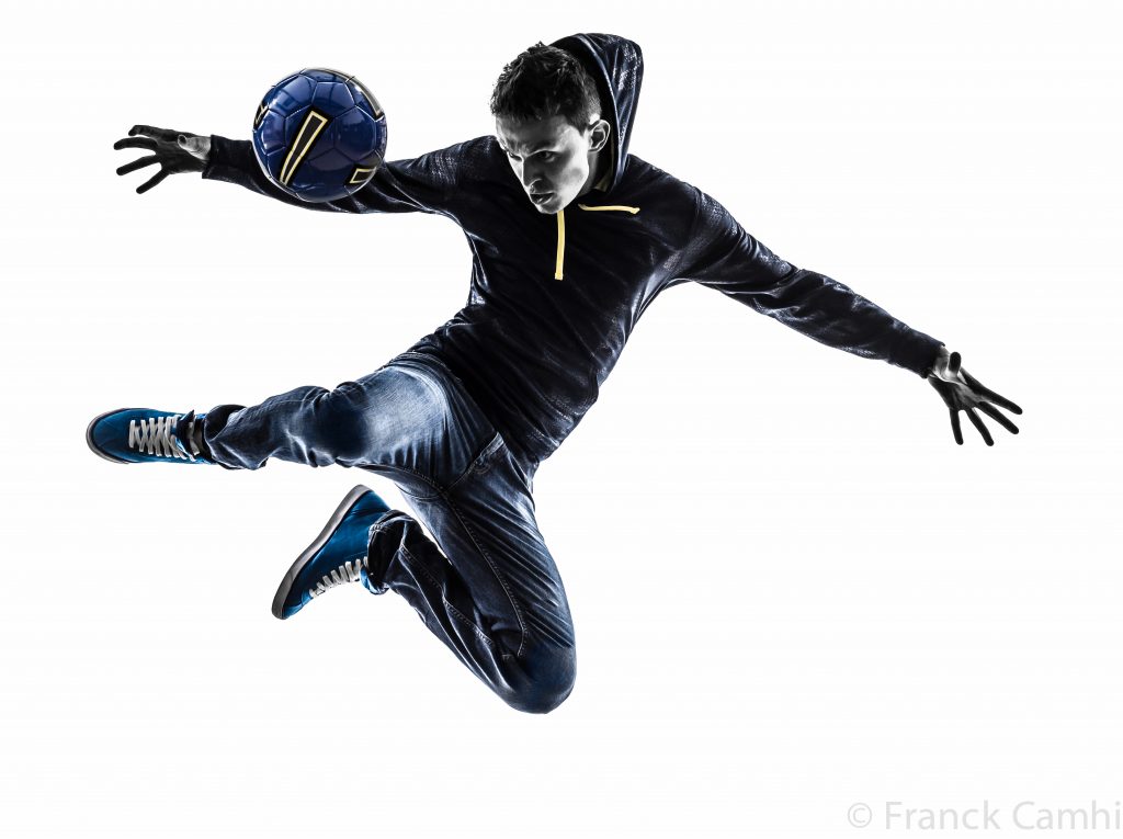 Urban Freestyle Soccer - YouTube