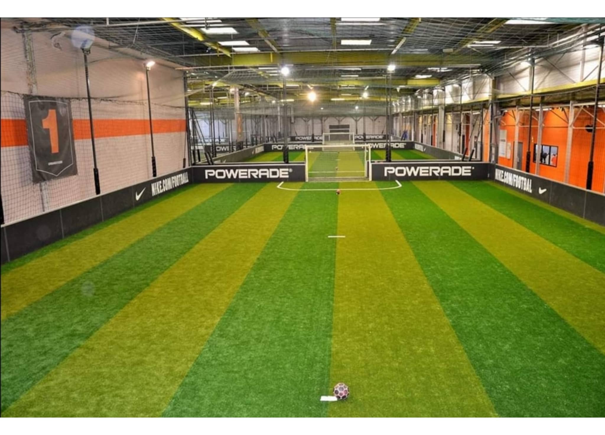 Foot à 5 à Dijon Terrains de Soccer à Dijon chez UrbanSoccer